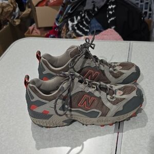 New Balance‎ Orange and Gray Sneakers Sturdy Design Size 9.5